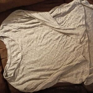 American eagle long sleeve shirt